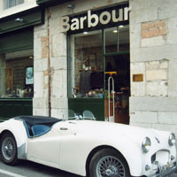 3, rue Paul Lintier, à l'angle de la place Bellecour