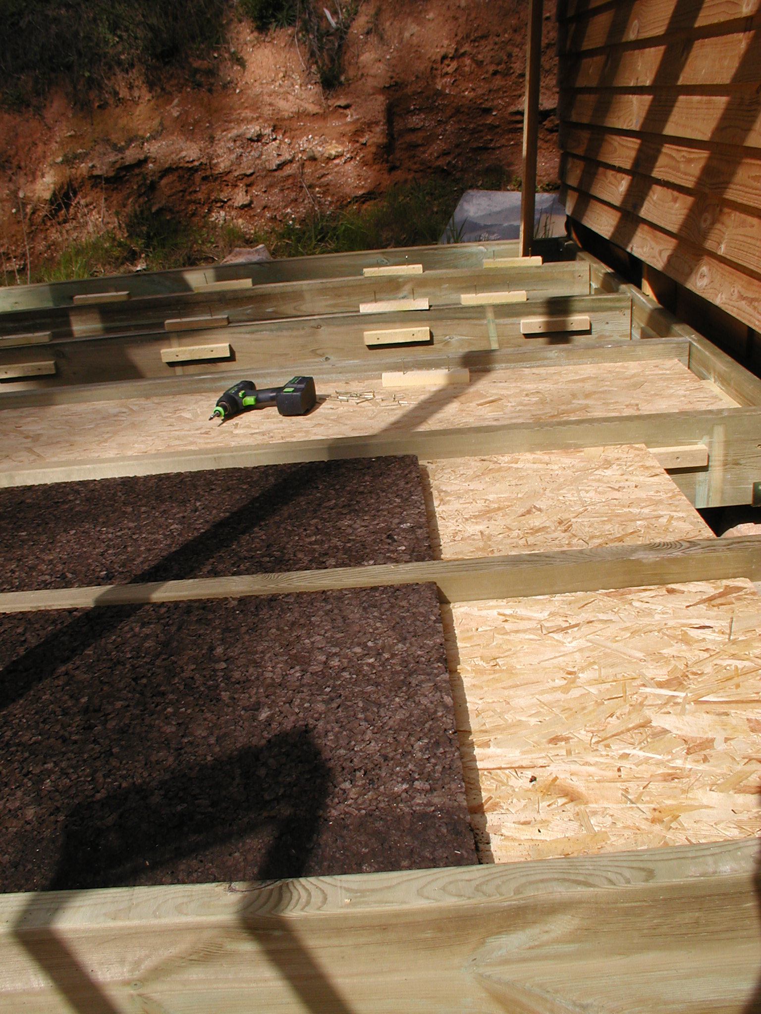 isolation%20plancher%20en%20panneau%20de%20li%E8ge%20024.jpg